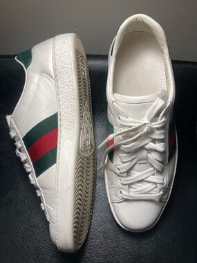 Authentic Gucci  Sneakers  Gucci size 6 . Men's US 7 Woman's US 9  EU40